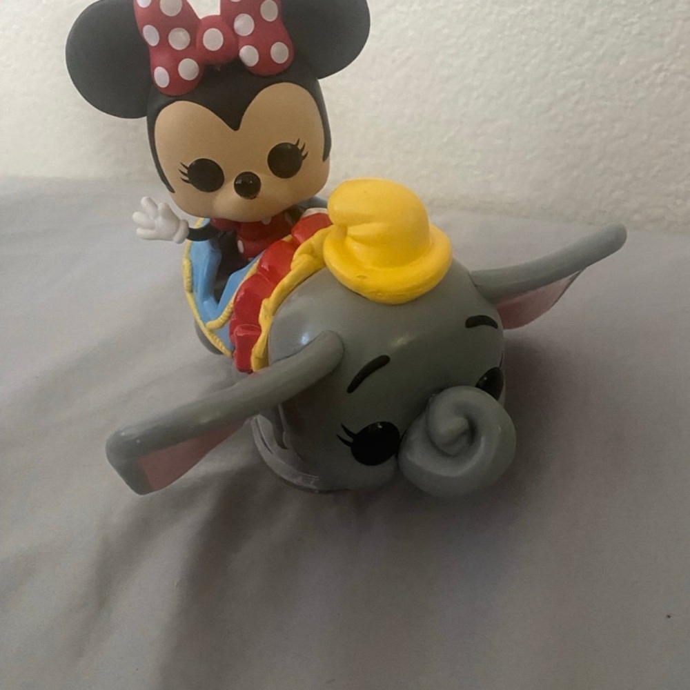 Disney Minnie Mouse Riding Dumbo Toy